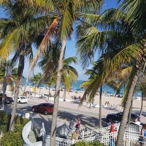 Meet your Posher, Florida